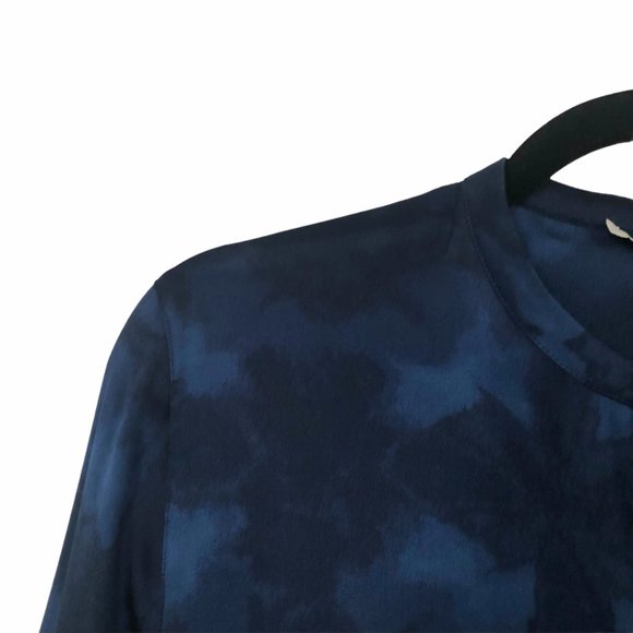 Vince Winter Tie Dye Silk Blouse Hydra Size 8 - Picture 4 of 10